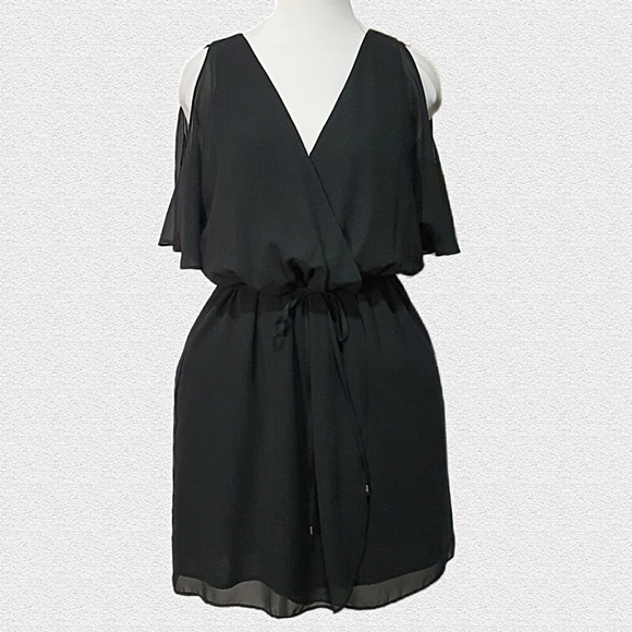 Portmans Dresses & Skirts - Portmans Size 14 Black Cold Shoulder V Neck Elasticated Waist Dress